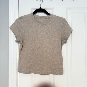 Uniqlo Light Brown Women's Short Sleeve Tee